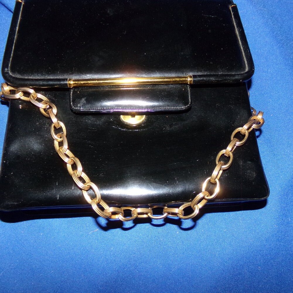 Prestige mod 1960’s black patent leather shoulder bag purse chunky gold chain